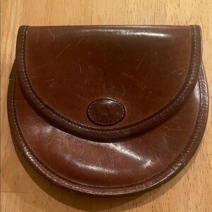 Vintage Roots Genuine Leather Hands-Free Coin Purse